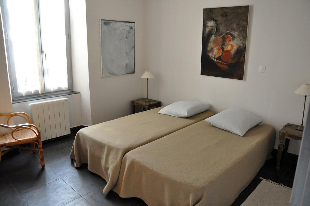 La Maison Du Ruisseau Conilhac-Corbières Chambre photo